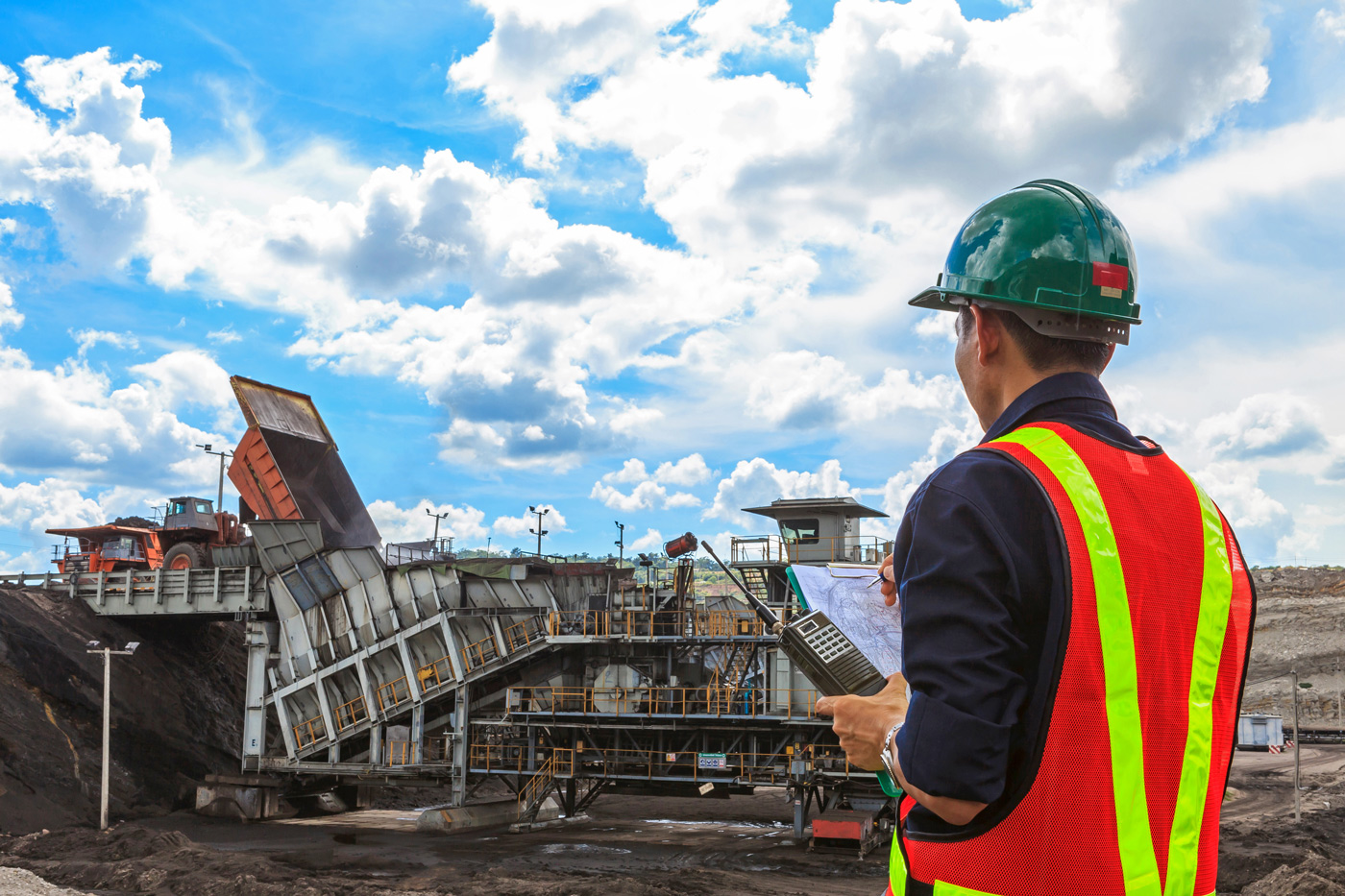 Long-lasting mining wear parts, like jaw crusher plates and roll crusher parts, are a vital part of an efficient comminution circuit.